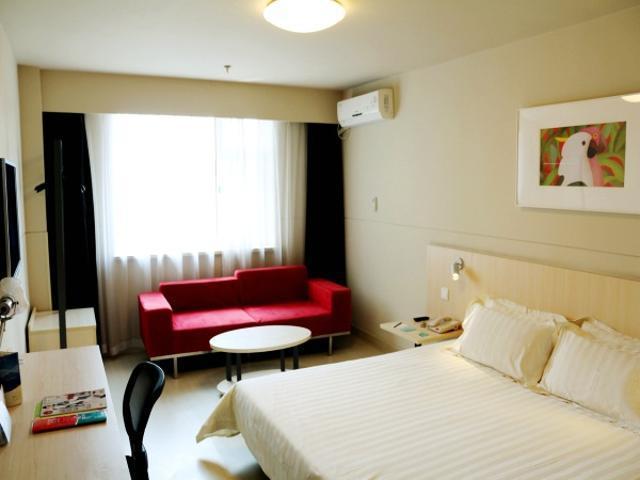 Jinjiang Inn Changchun Hongqi Street Extérieur photo